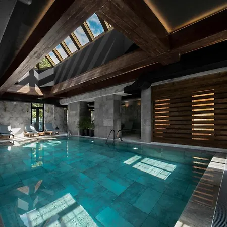 Industrial 1853. Hotel 4*