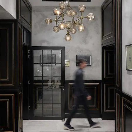 Industrial 1853. 크라구예바츠