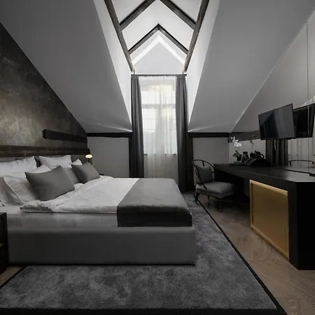 Industrial 1853. 크라구예바츠