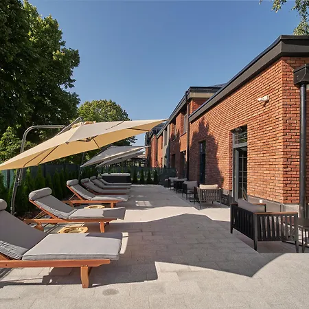 Industrial 1853. 크라구예바츠