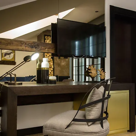 Industrial 1853. 크라구예바츠