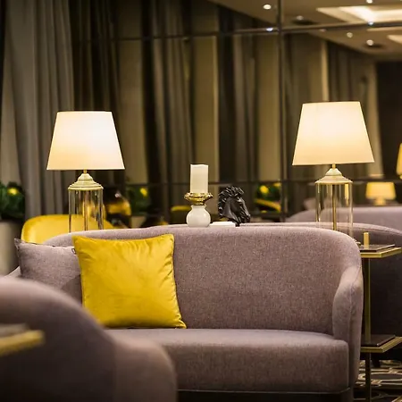 호텔 Industrial 1853.