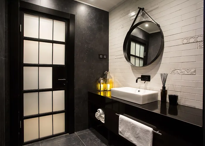 Industrial 1853. Hotel 4*