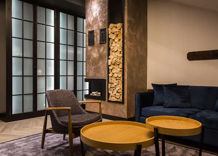 Industrial 1853. Hotel 4*