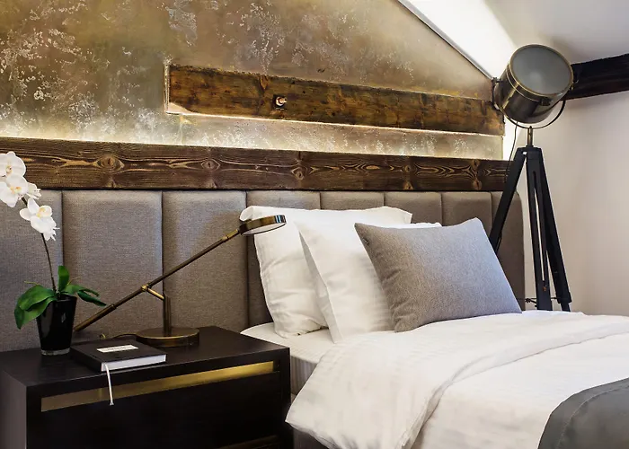 Hotel Industrial 1853. 4*