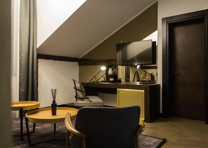 Hotel Industrial 1853. Kragujevac